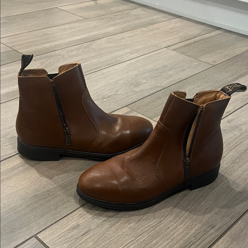 Xena Omega EH Safety Boots Bourbon Brown